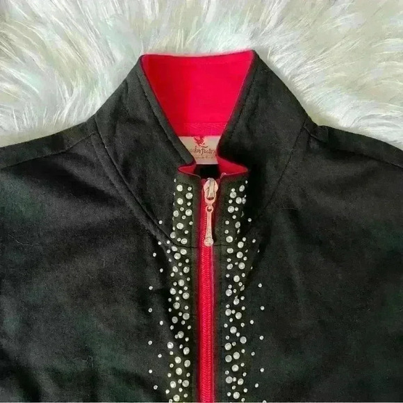 Quacker Factory Knit Multi Crystal Accent Vest Black & Red XXS - Picture 3 of 10